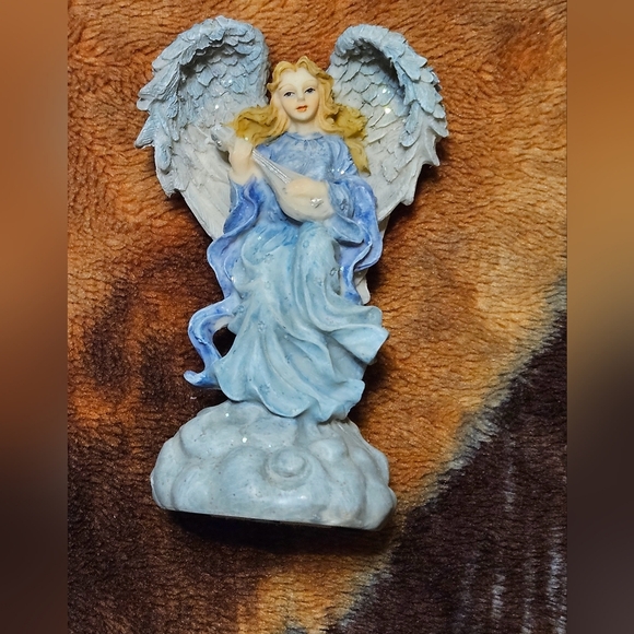 Pair the angels - Picture 7 of 14